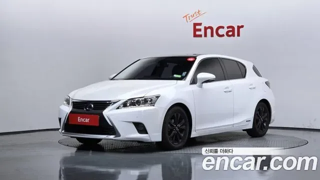 Lexus Ct200h