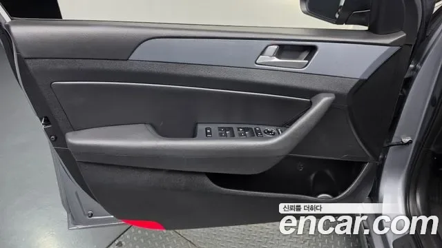 Hyundai Sonata LF Sonata Hybrid, 2016 — фото 25