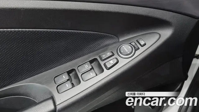 Hyundai Sonata Hybrid, 2012 — фото 16