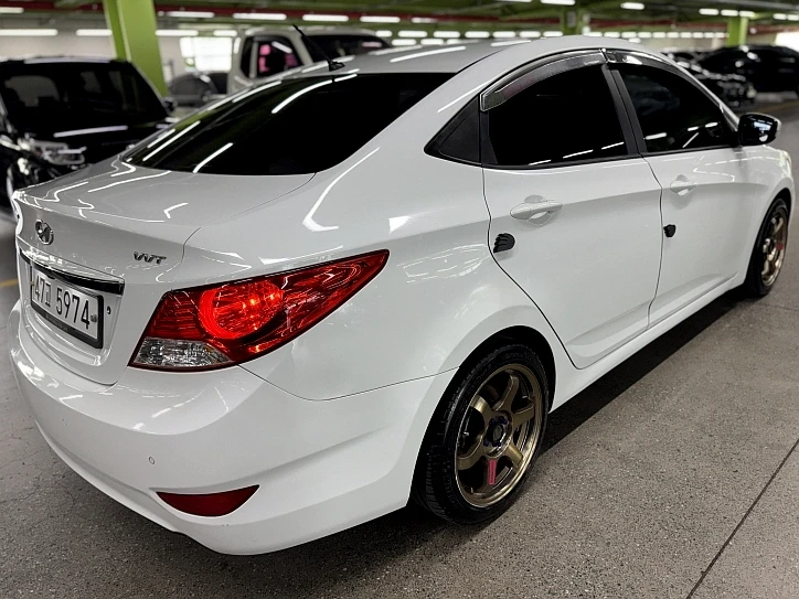 Hyundai Accent, 2012 — фото 18