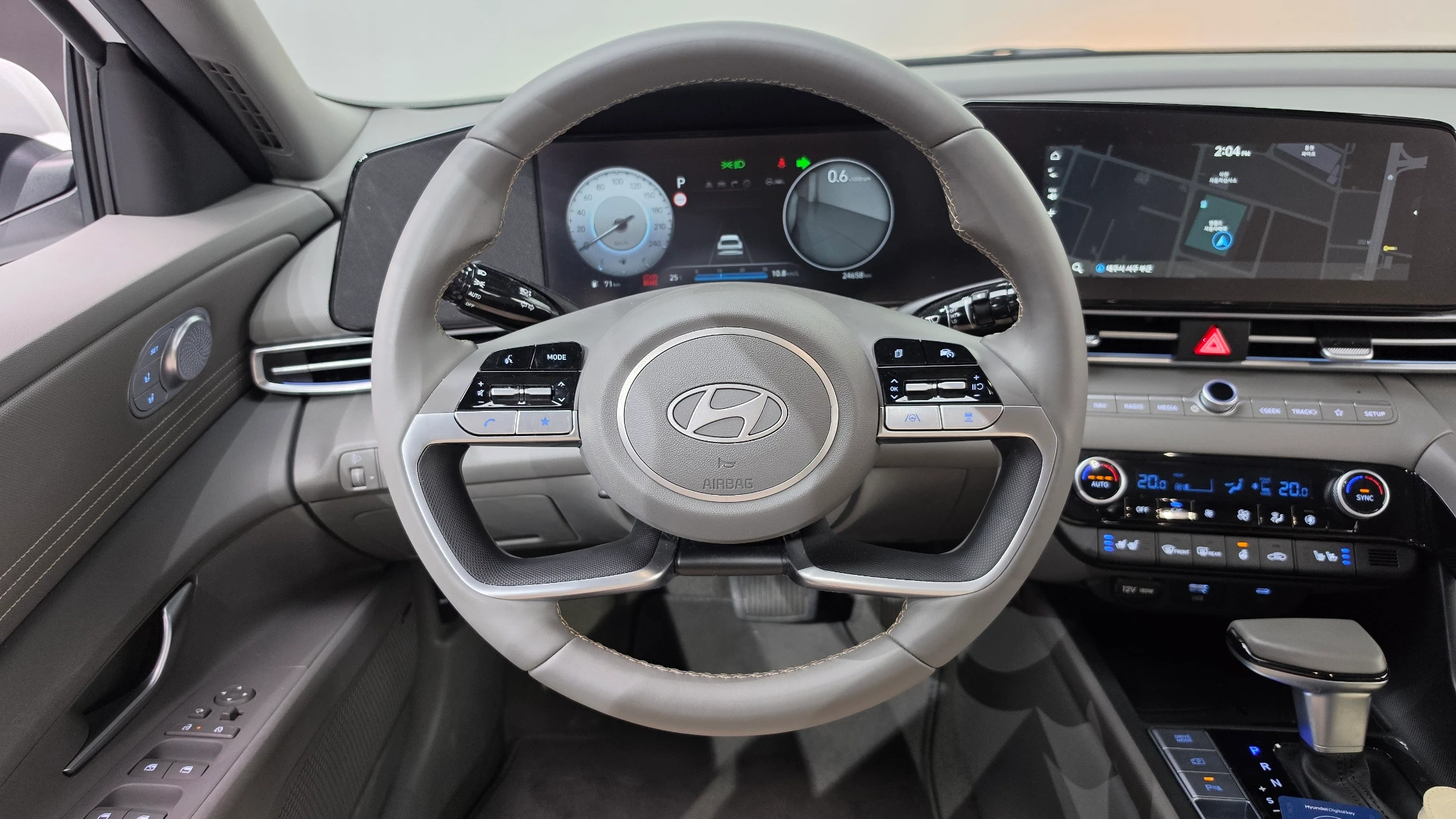Hyundai Avante CN7, 2025 — фото 13