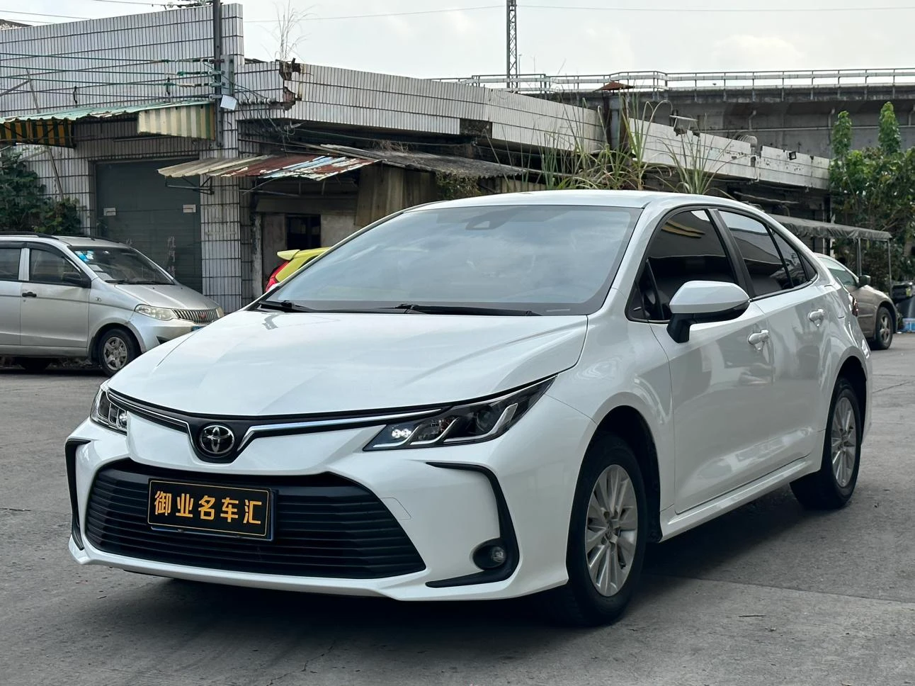 Toyota Corolla, 2023 — внешний вид автомобиля