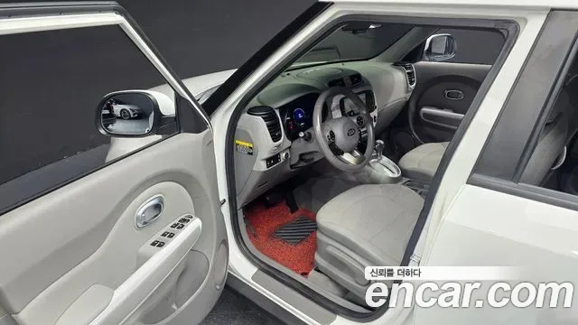 Kia Soul EV, 2017 — фото 11