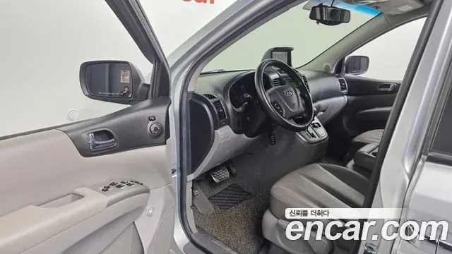 Kia Canival Carnival R, 2010 — фото 10