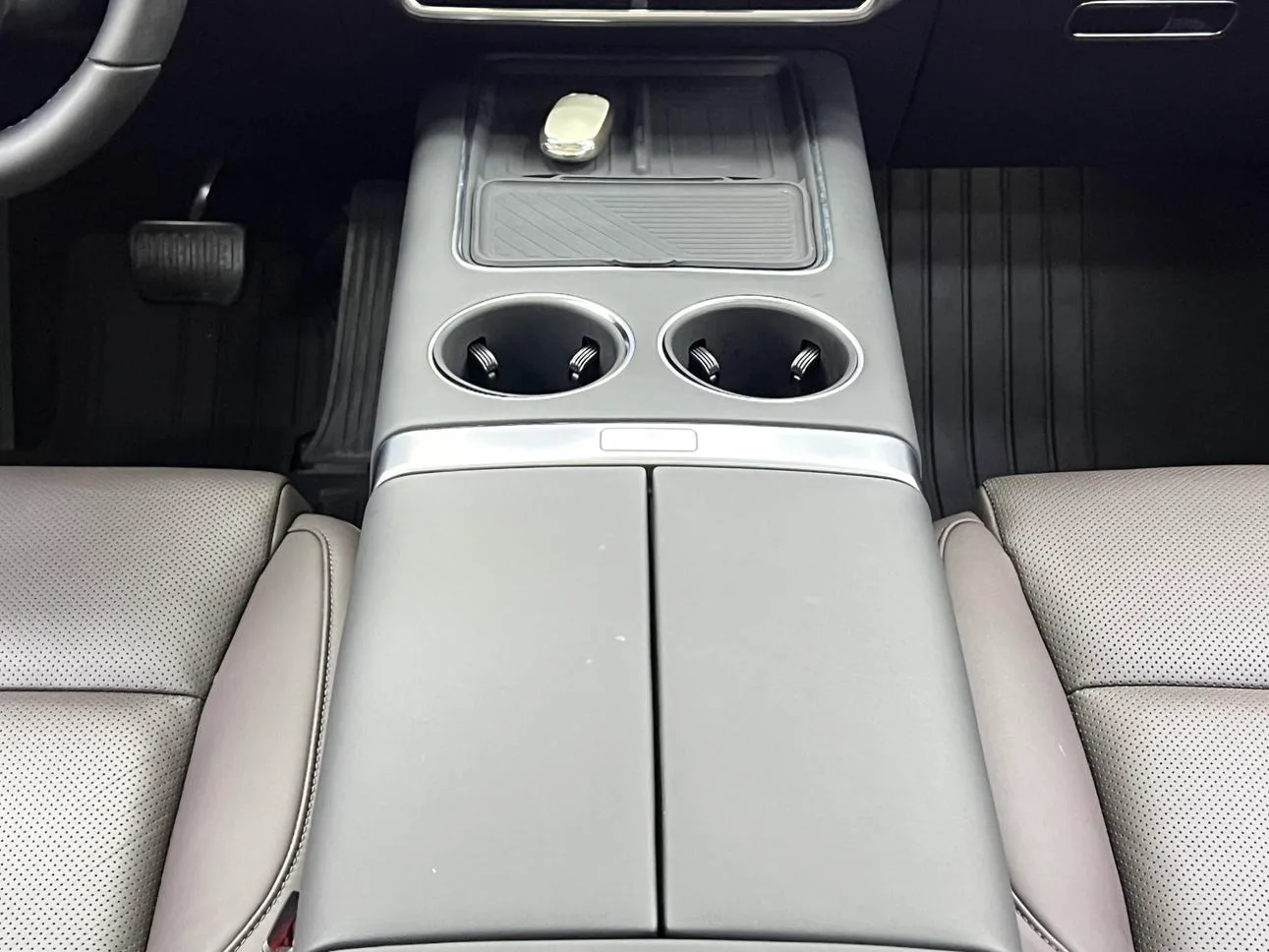 Li Auto Ideal L9, 2022 — фото 25