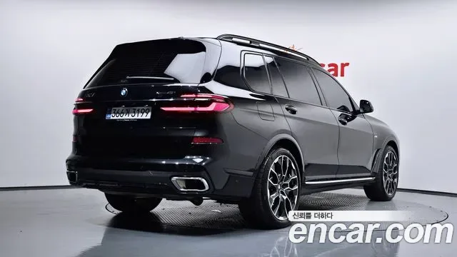 BMW X7 G07, 2025 — фото 2
