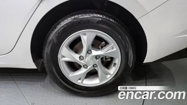 Hyundai Avante CN7, 2023 — фото 21