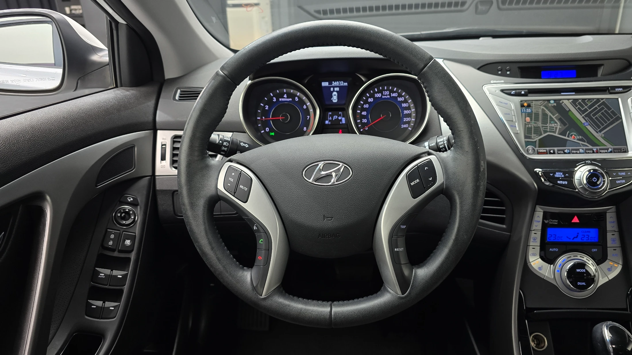 Hyundai Avante MD, 2011 — фото 13
