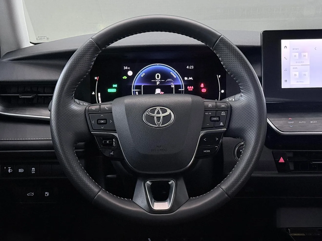 Toyota Camry, 2024 — фото 15