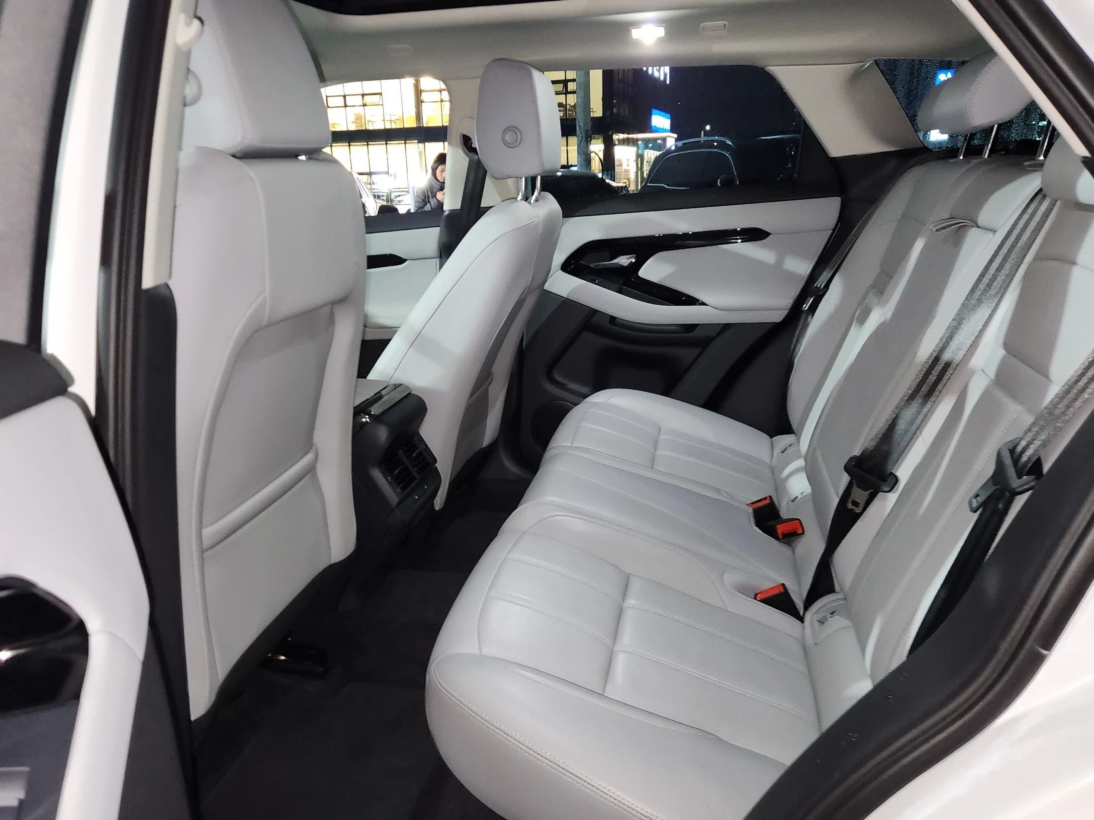 Land Rover Range Rover Evoque, 2025 — фото 10