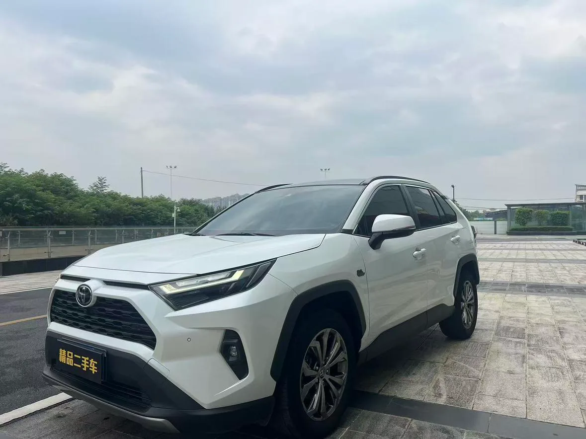 Toyota RAV4 Rongfang