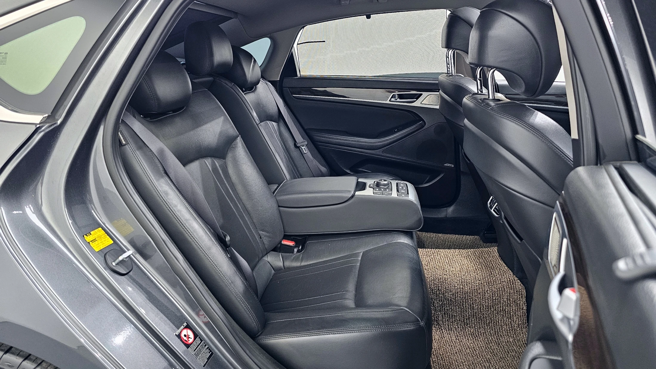 Genesis G80, 2016 — фото 11