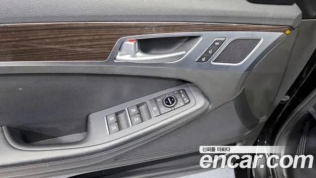 Genesis G80, 2017 — фото 14