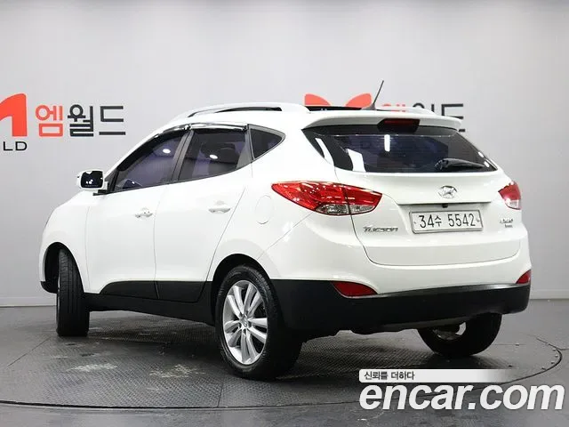 Hyundai Tucson ix, 2012 — фото 4