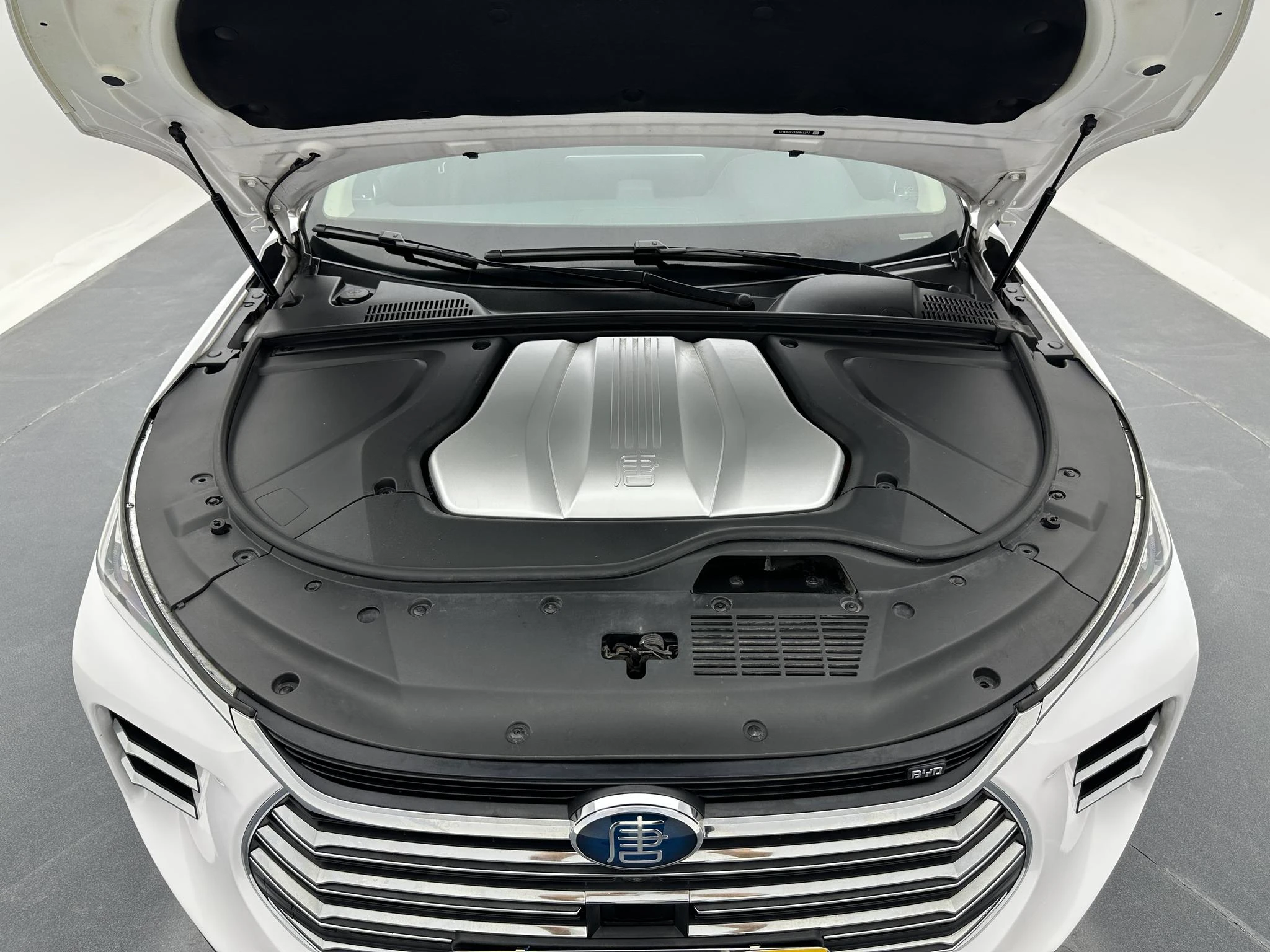 BYD Tang DM, 2019 — фото 17
