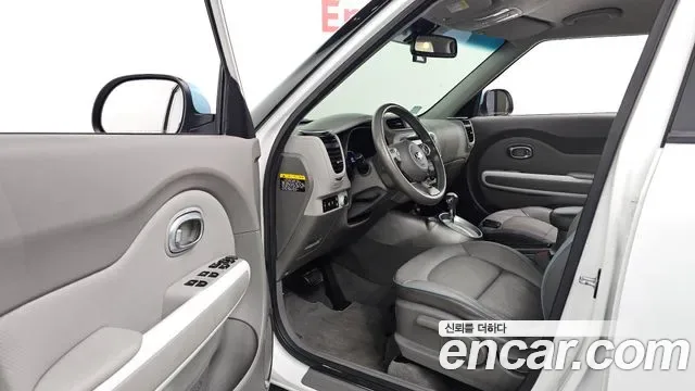 Kia Soul EV, 2015 — фото 10