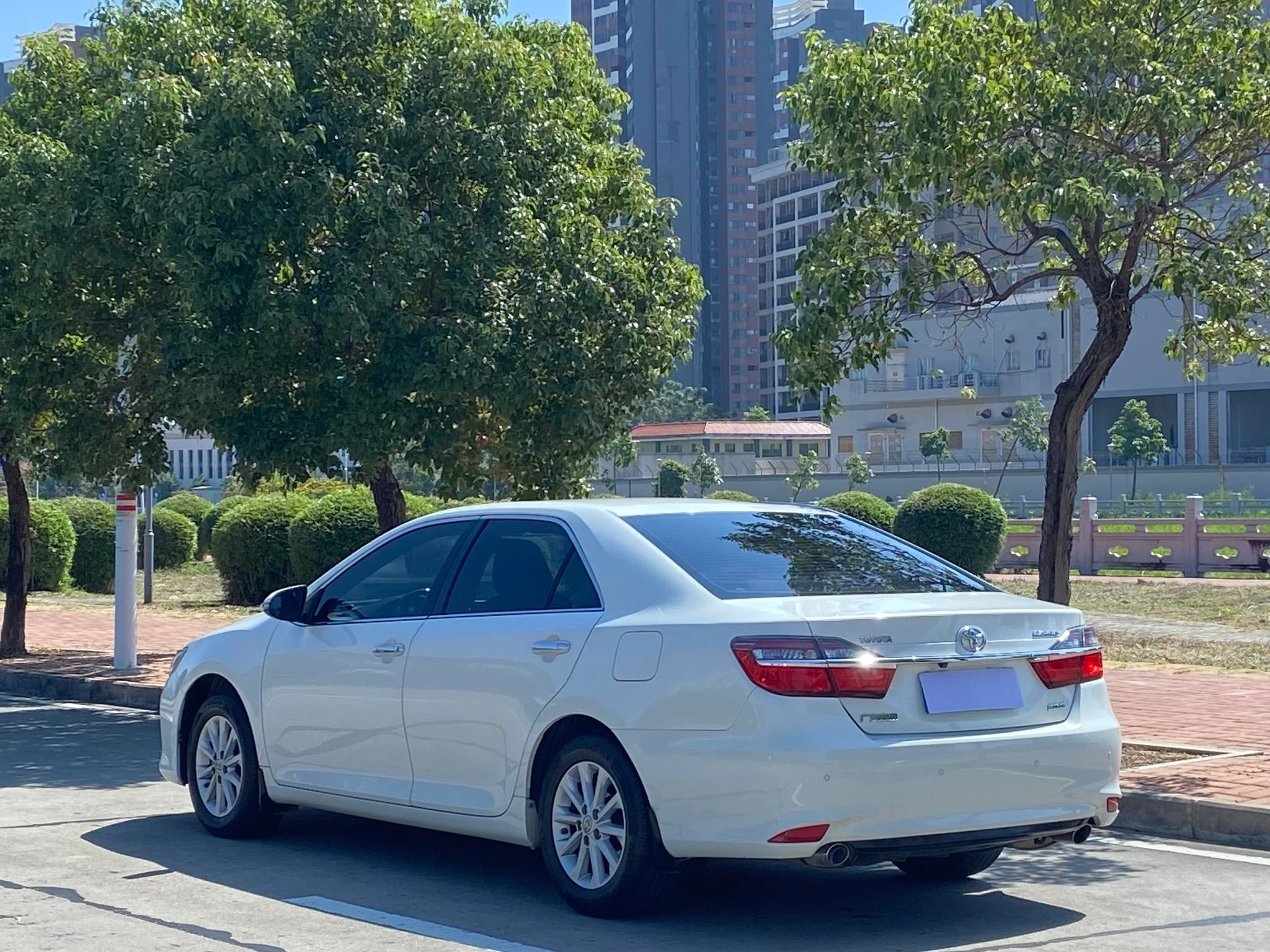 Toyota Camry, 2015 — фото 4