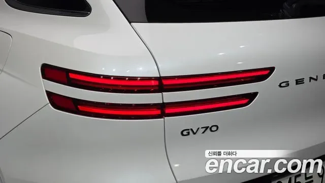Genesis Gv70, 2025 — фото 24