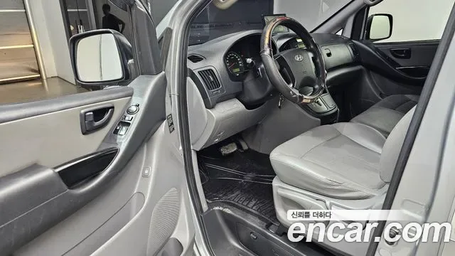 Hyundai Starex Grand Starex, 2012 — фото 10