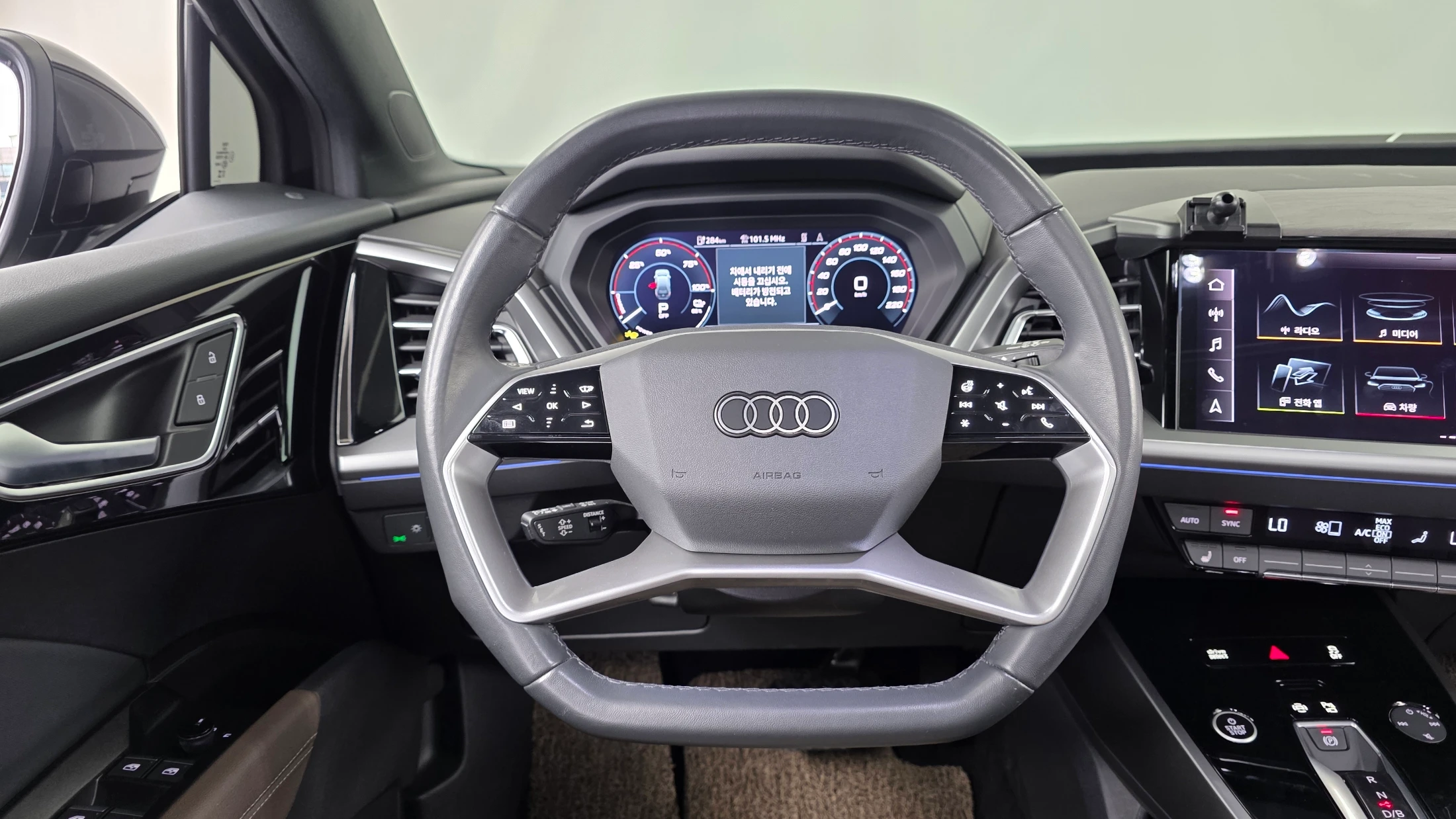 Audi Q4 E-Tron F4, 2025 — фото 12