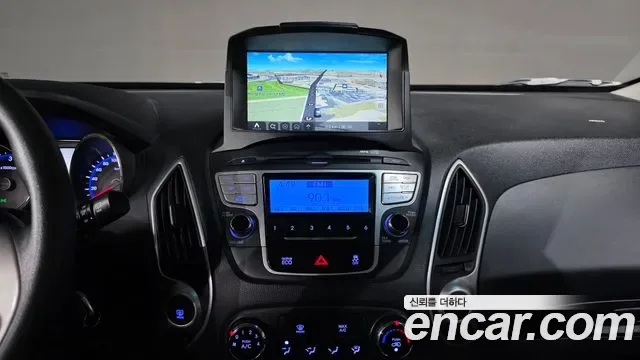 Hyundai Tucson ix, 2012 — фото 14