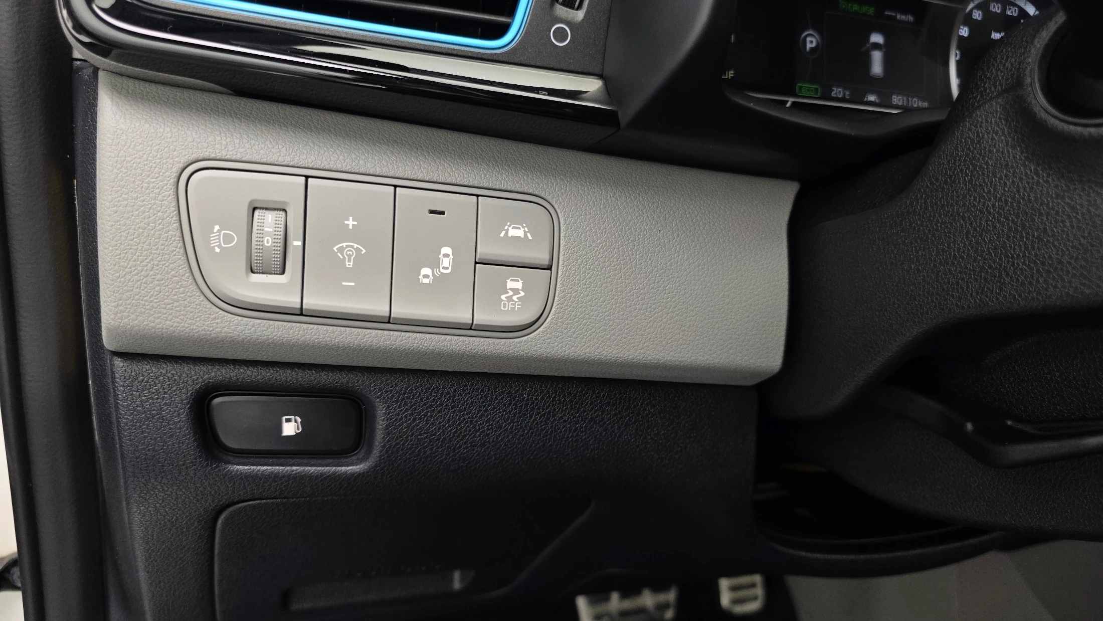 Kia Niro, 2017 — фото 17