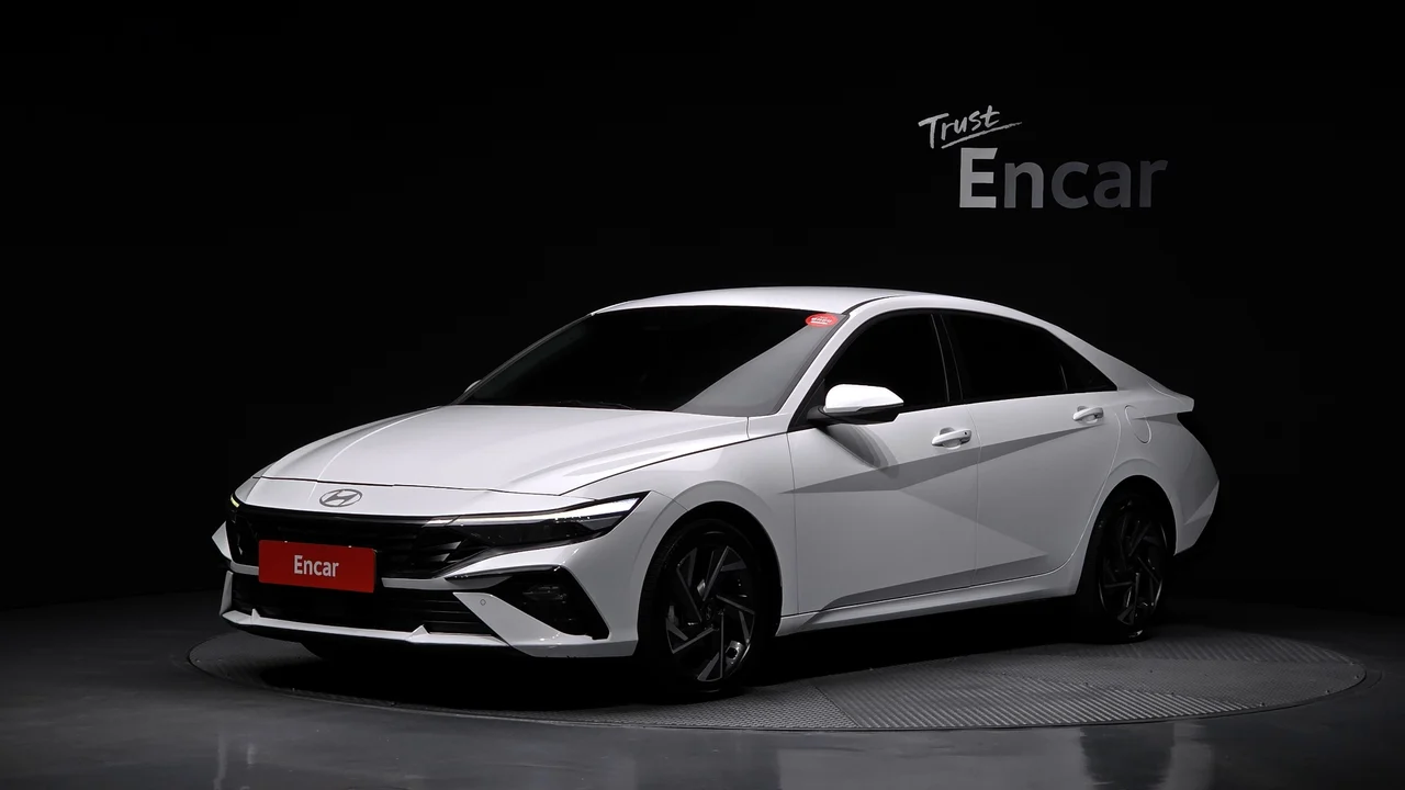 Hyundai Avante CN7