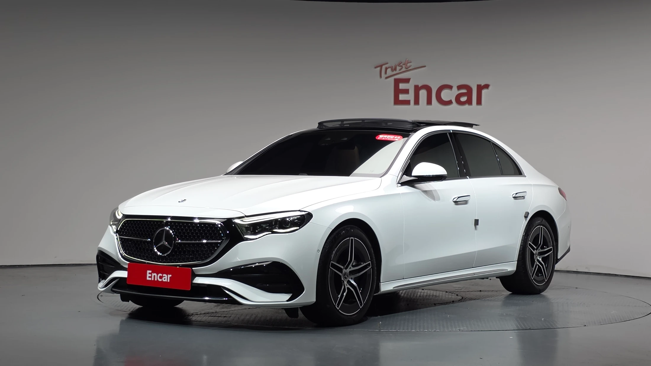 Mercedes-Benz E-Class W214
