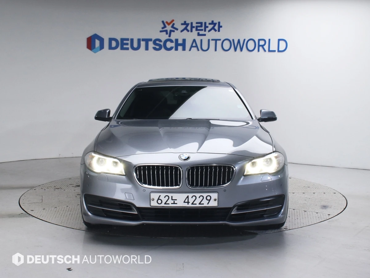 BMW 5-Series F10, 2014 — фото 3