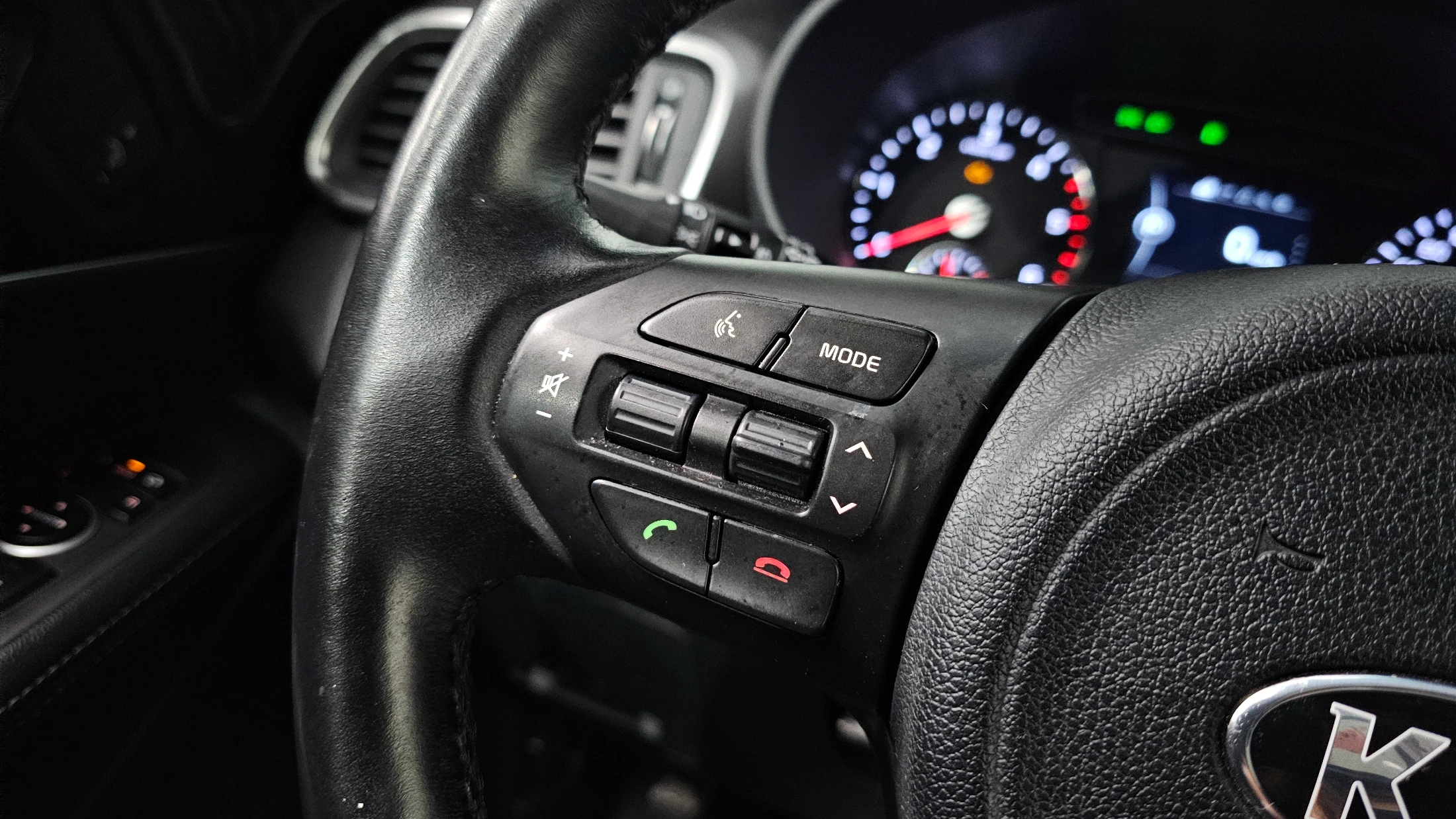 Kia Sorento, 2015 — фото 27