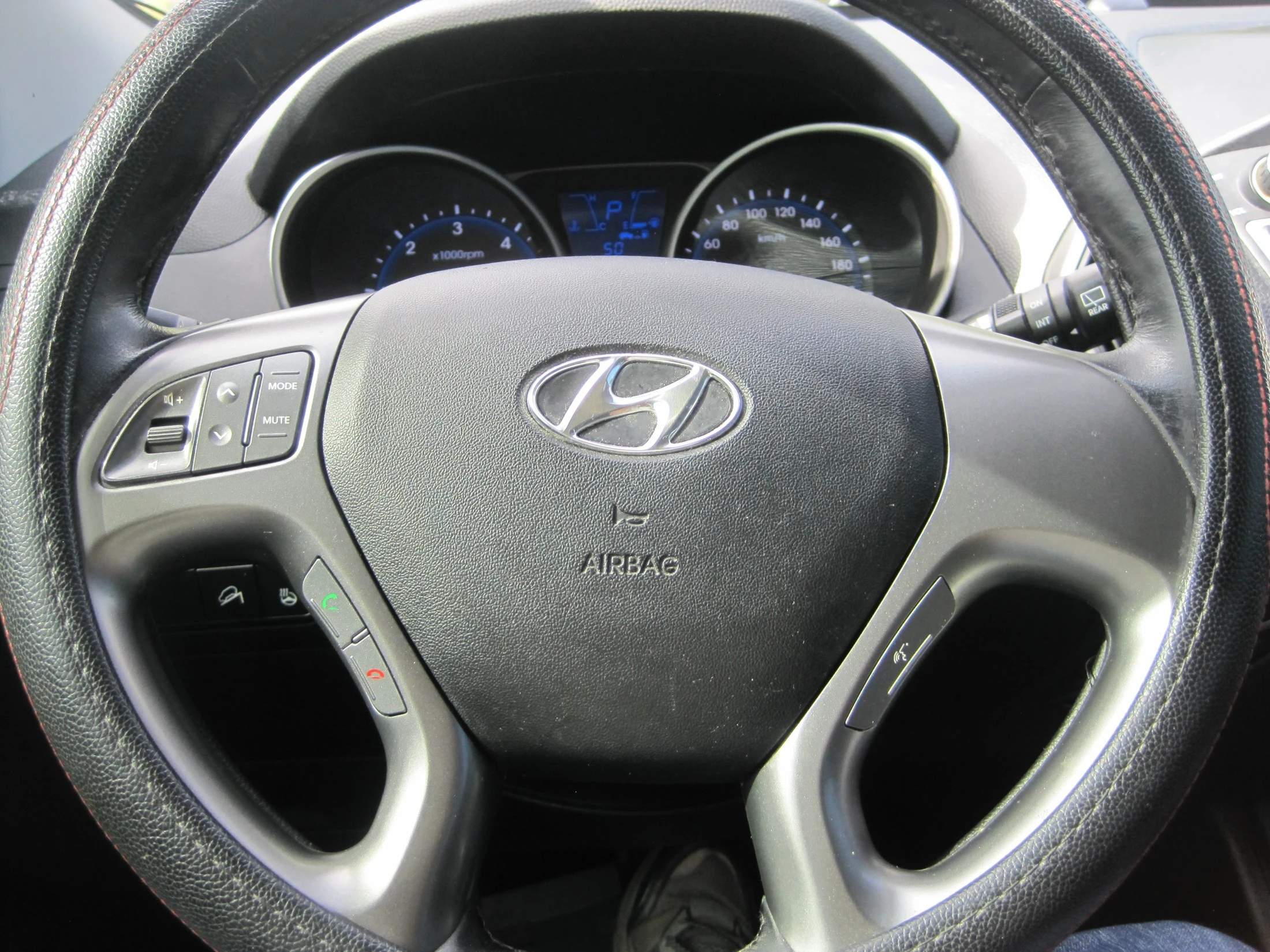 Hyundai Tucson ix, 2014 — фото 16