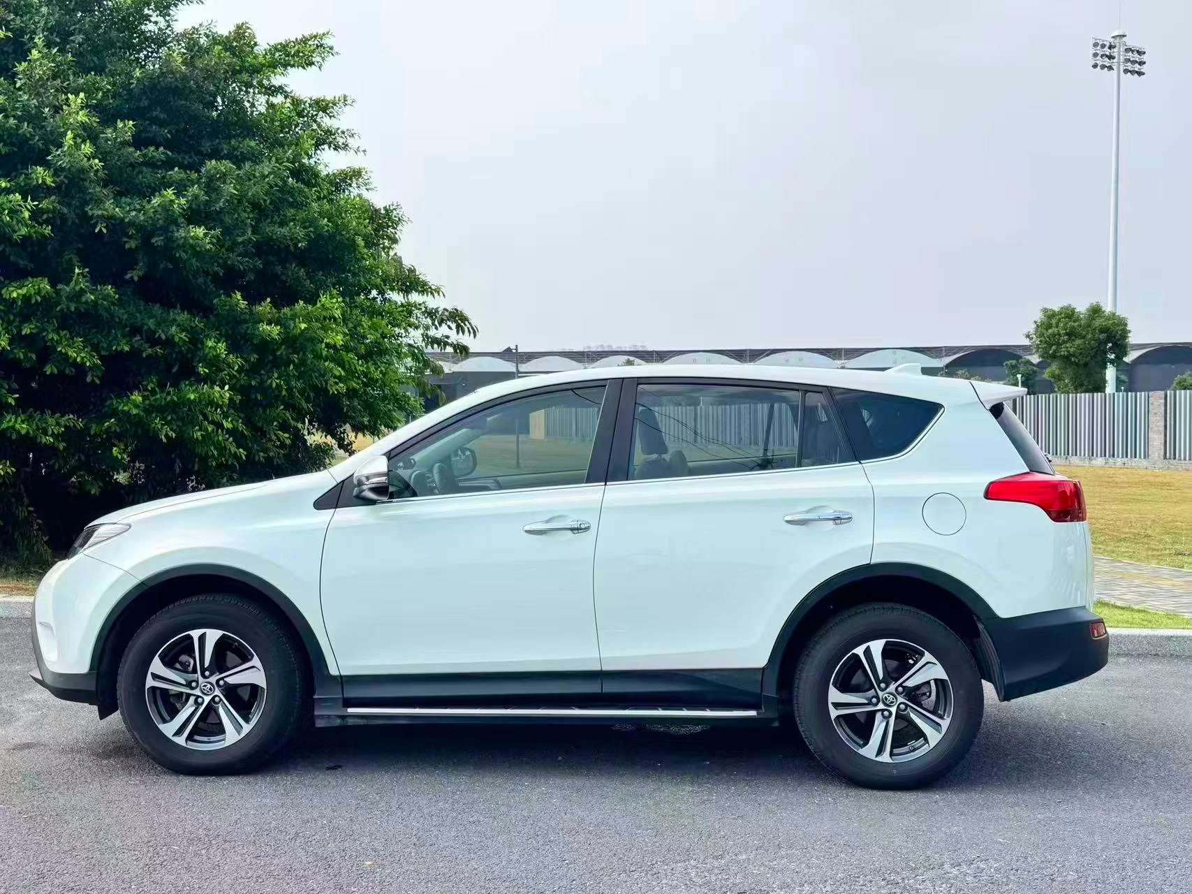 Toyota RAV4 Rongfang, 2015 — фото 13