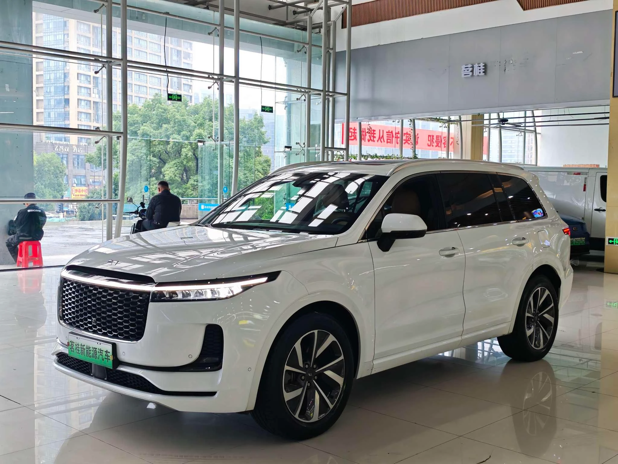 Li Auto Ideal ONE
