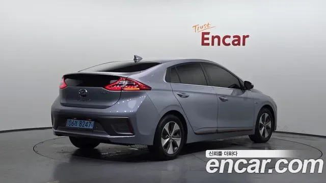 Hyundai Ioniq Ionic Electric, 2017 — фото 2