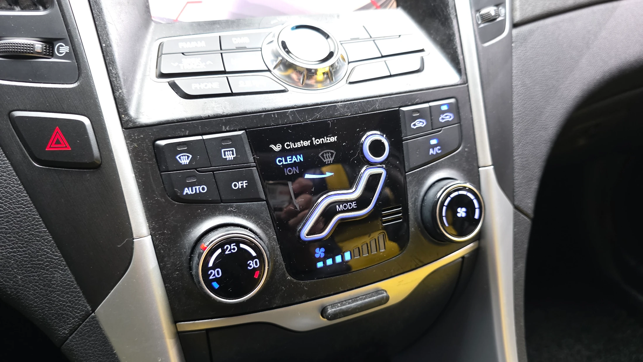 Hyundai Sonata YF Sonata, 2010 — фото 16