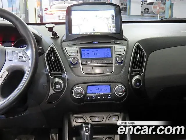 Hyundai Tucson ix, 2013 — фото 11