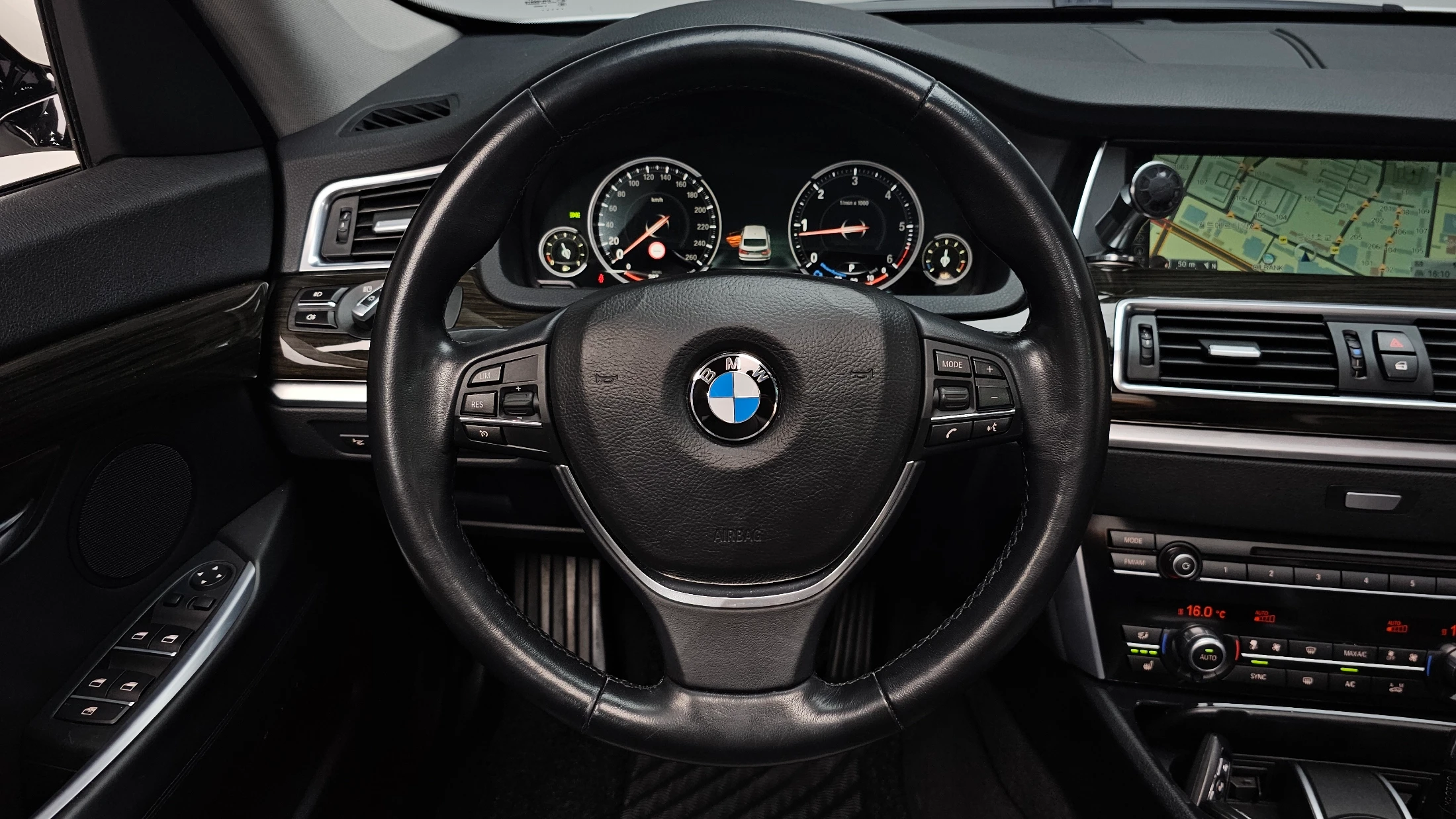 BMW Gran Turismo 5 Series GT (F07), 2014 — фото 13