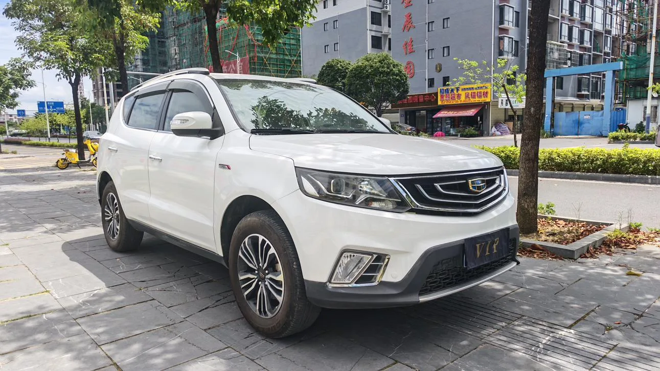 Geely Vision X6, 2016 — фото 3