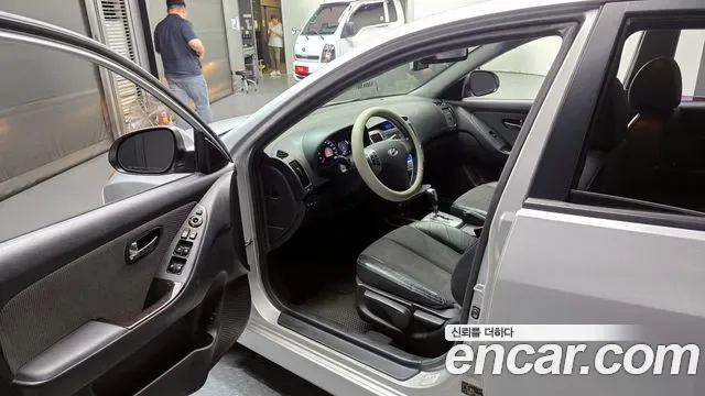 Hyundai Avante Hybrid, 2013 — фото 10