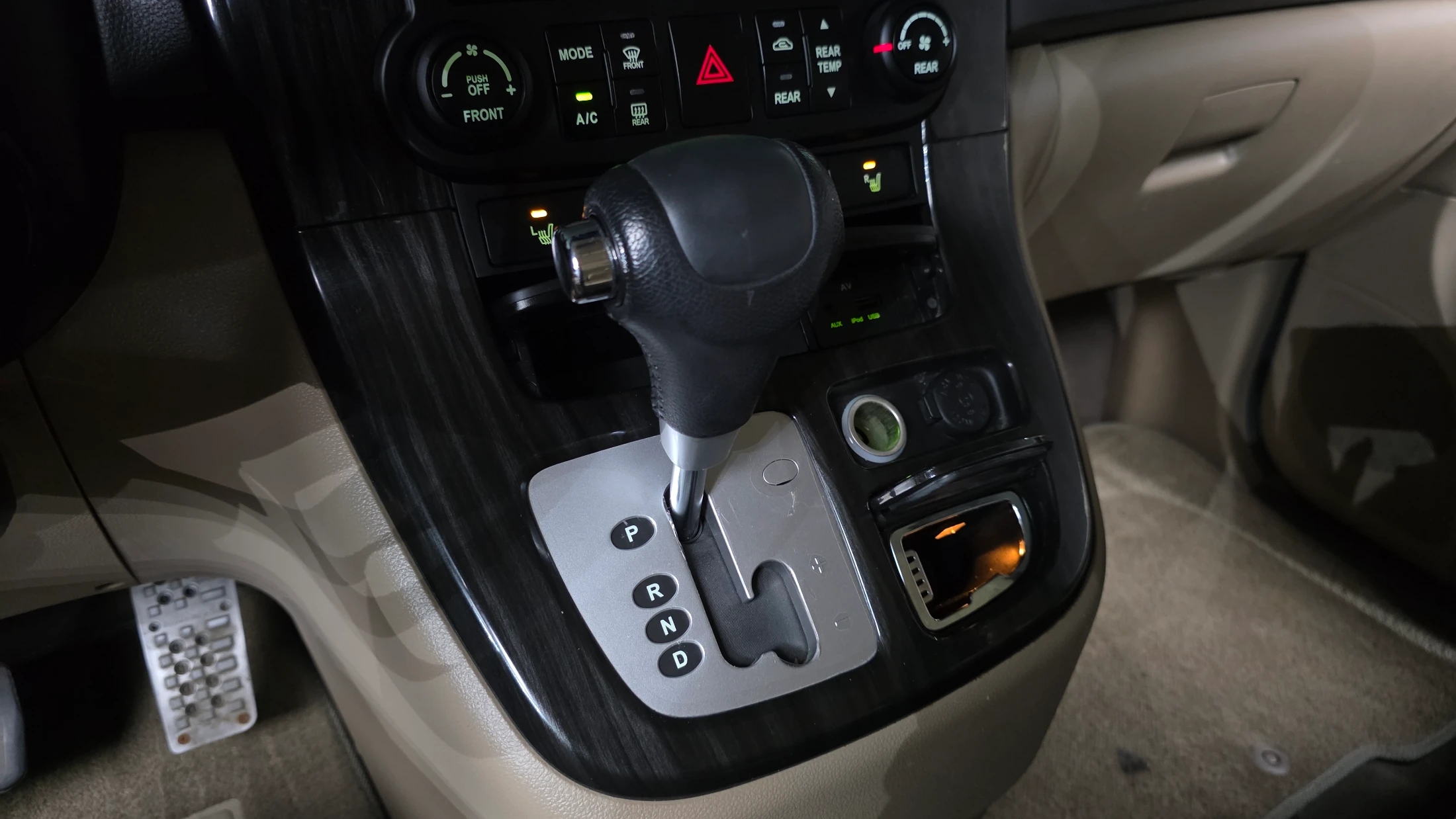 Kia Canival Carnival R, 2011 — фото 9