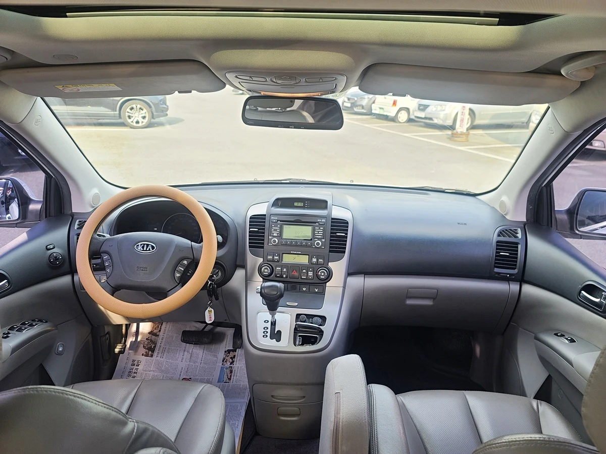 Kia Canival Carnival R, 2012 — фото 2