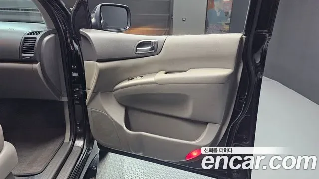 Kia Canival Carnival R, 2012 — фото 25