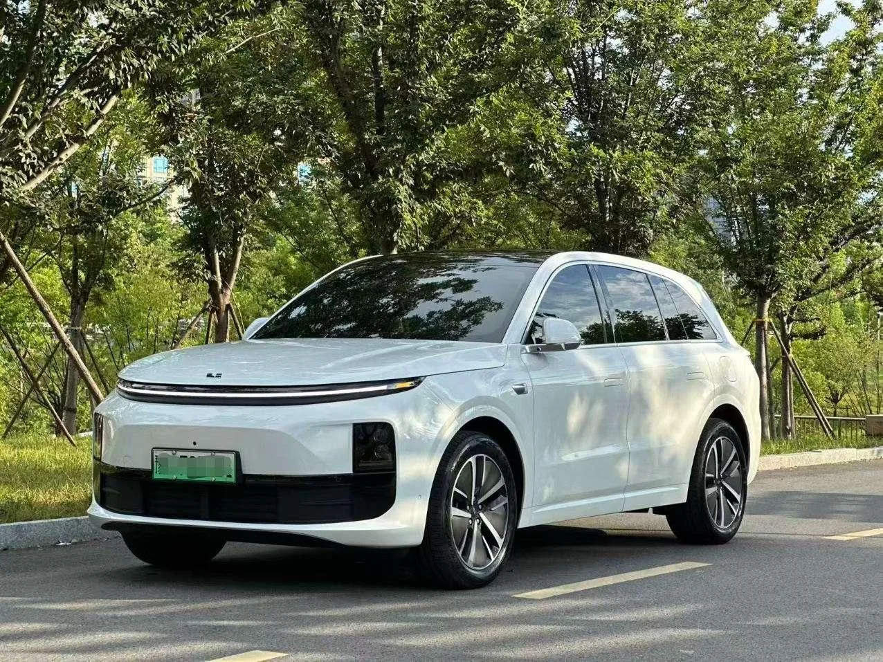 Li Auto Ideal L6