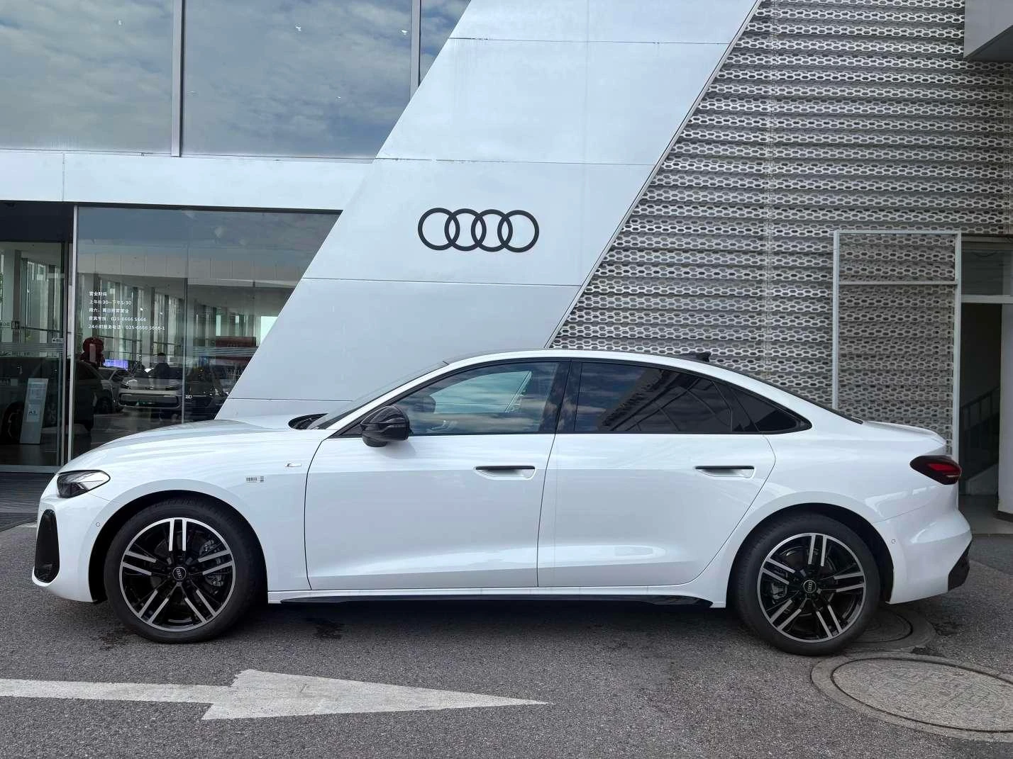 Audi A5L, 2026 — фото 4