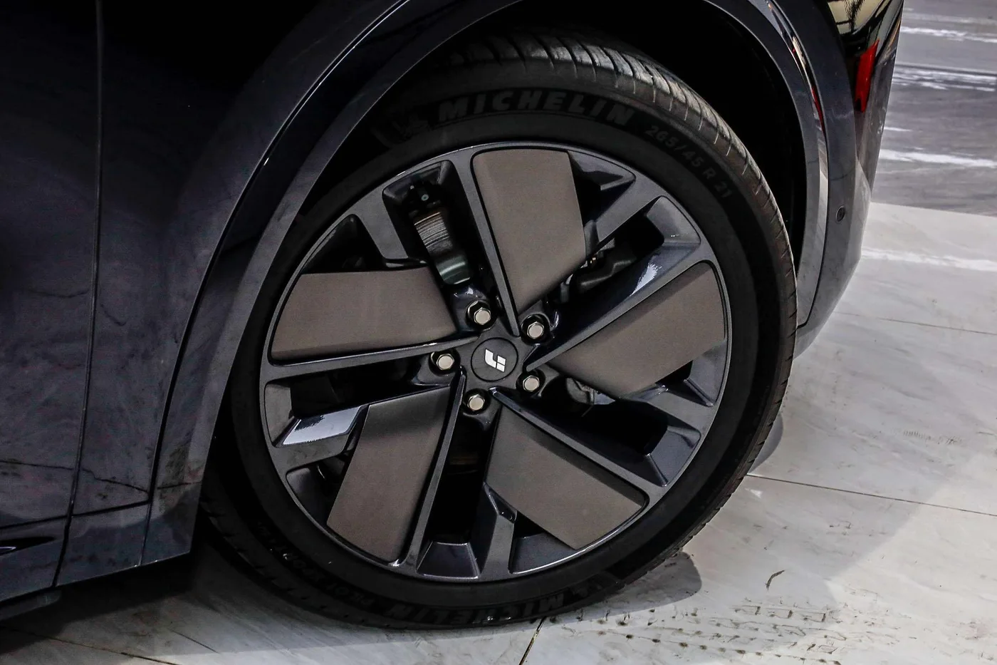 Li Auto Ideal L9, 2025 — фото 33