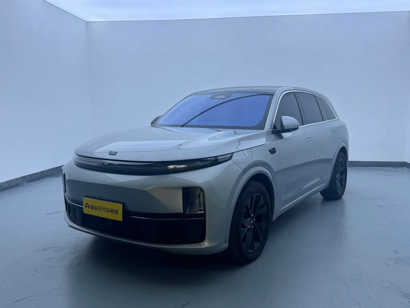 Li Auto Ideal L7