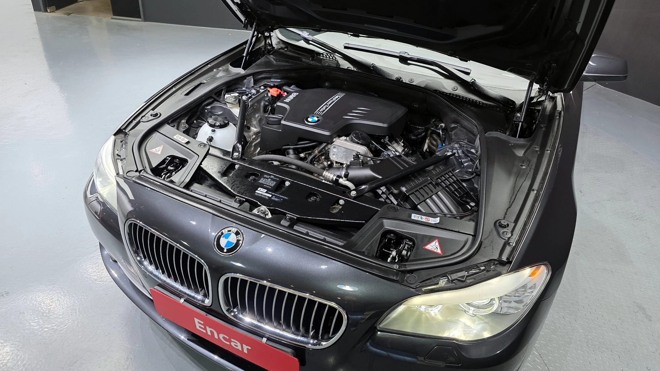 BMW 5-Series F10, 2013 — фото 6