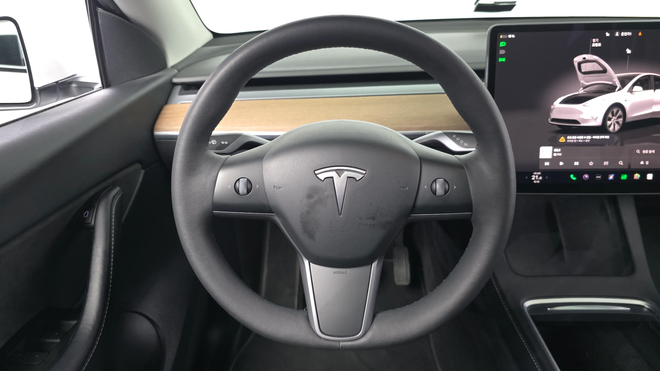 Tesla Model Y, 2022 — фото 13
