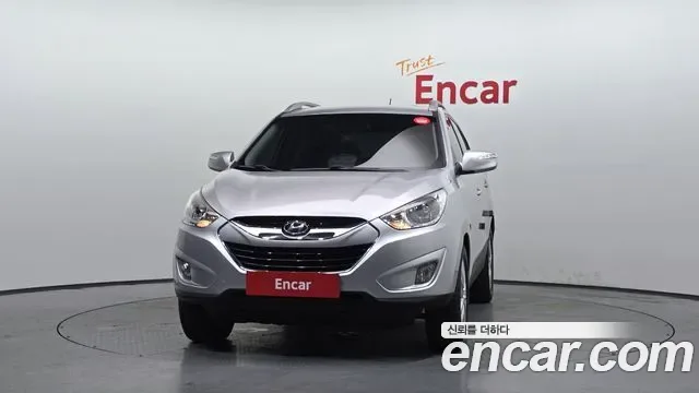 Hyundai Tucson ix, 2010 — фото 3