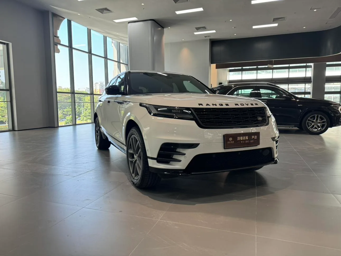 Land Rover Range Rover Velar, 2026 — фото 3